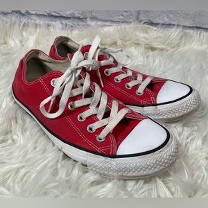 CONVERSE All  Star red canvas sneakers mens size 6.5 women’s size 8.5 low cut